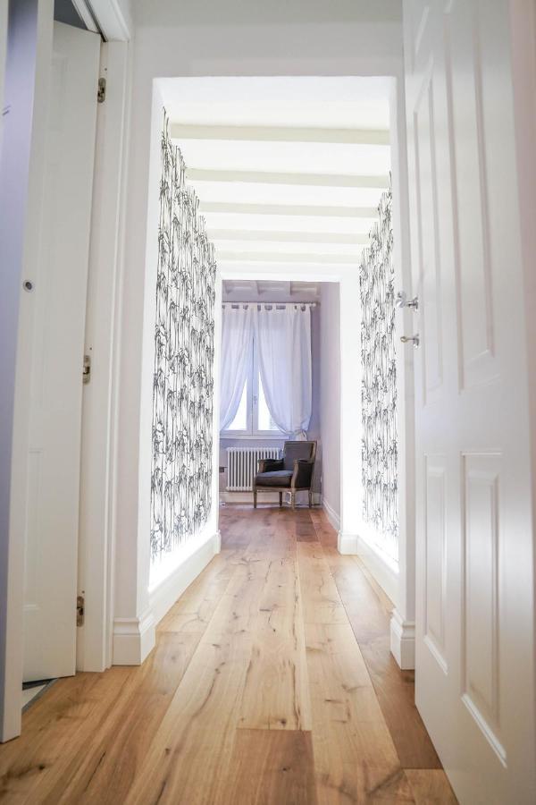 Art Apartment Black & White Suite Firenze Bagian luar foto