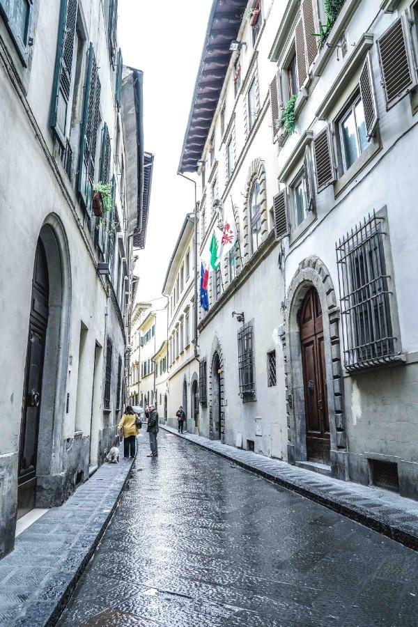 Art Apartment Black & White Suite Firenze Bagian luar foto