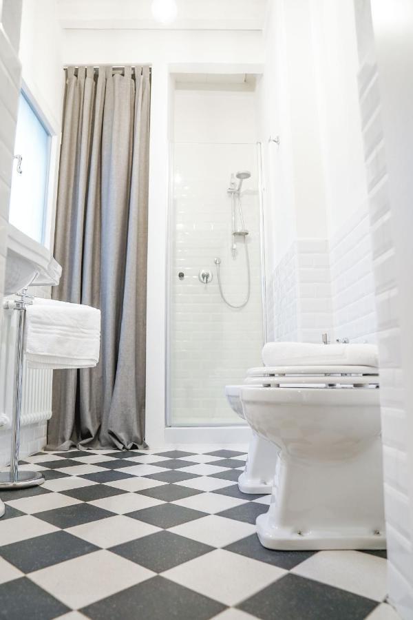 Art Apartment Black & White Suite Firenze Bagian luar foto
